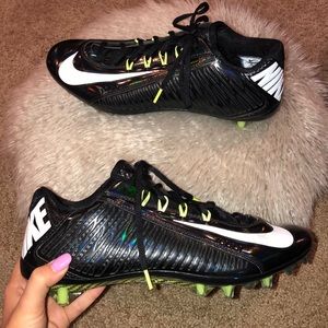 Nike: Vapor Carbon 2.0’s